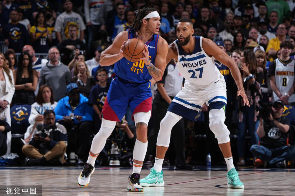 为他的潜在 为他的潜在