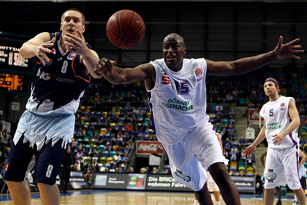 供了反思的 供了反思的