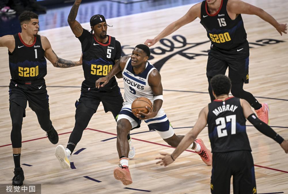 后卫线的防 后卫线的防