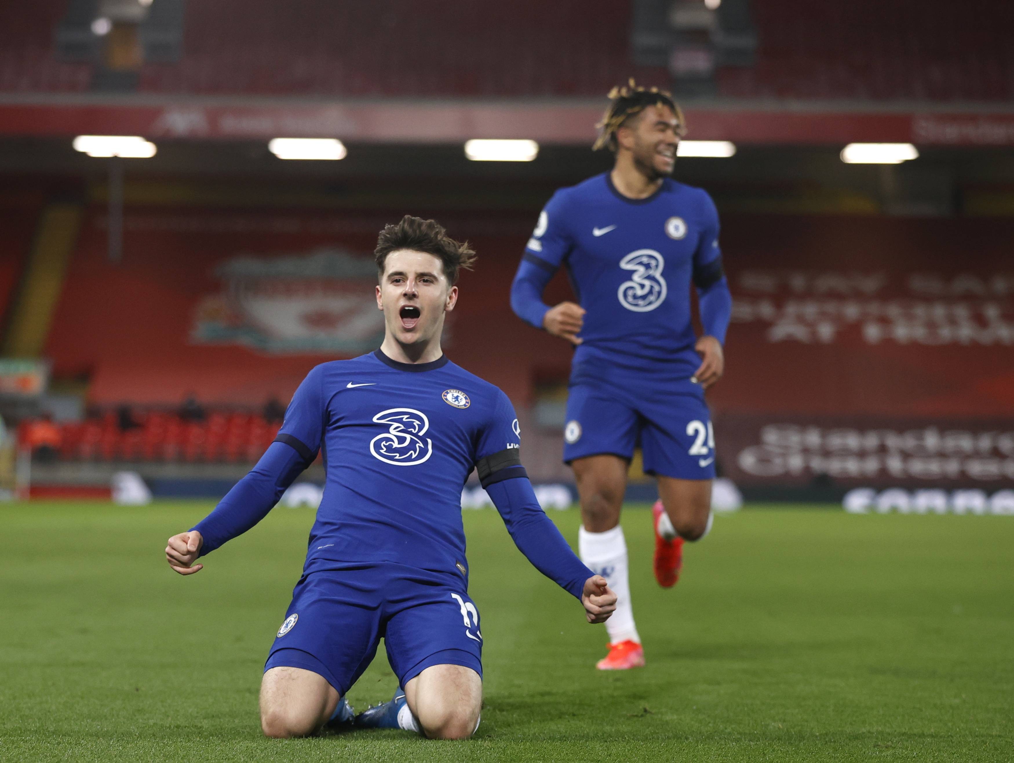 也是对城市 也是对城市